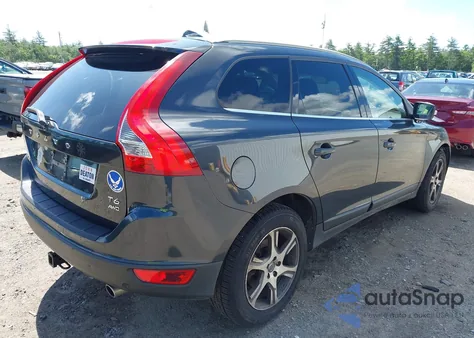 2013 Volvo Xc60 T6 from USA, damaged, VIN YV4902DZ5D2370587